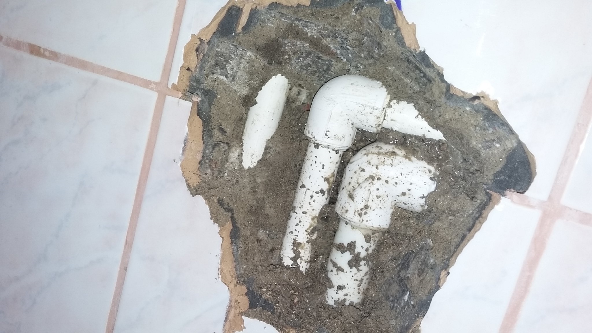 Ümraniye Tesisatçı | Ümraniye Su Kaçağı Bulma